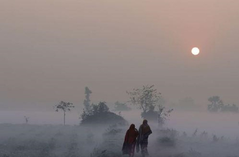 শীতে কুয়াশা পড়ে কেন, জানেন কি? 