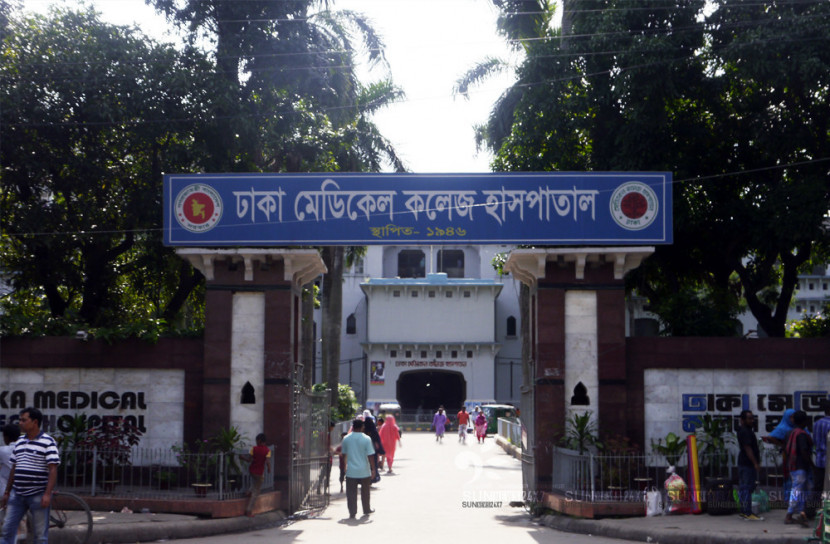 হাসপাতাল ছাড়লেন সেই ছাত্রী