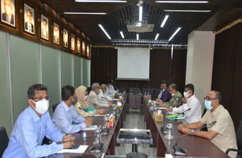 সিইসির সঙ্গে জরুরি বৈঠক করছে বিএনপি