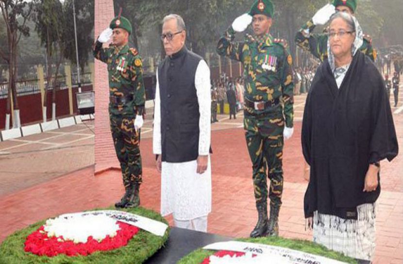 শহীদ বুদ্ধিজীবীদের প্রতি রাষ্ট্রপতি ও প্রধানমন্ত্রীর শ্রদ্ধা