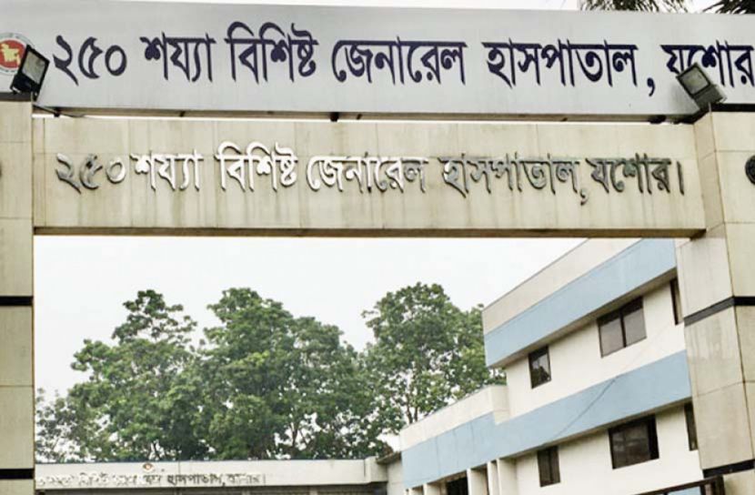 খাবার টেবিল ডেকে নিয়ে যুবককে কুপিয়ে হত্যা