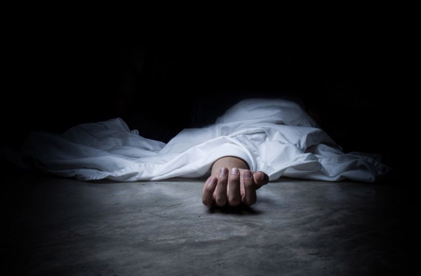 সন্তানকে অক্ষত রাখতে মায়ের মৃত্যু!