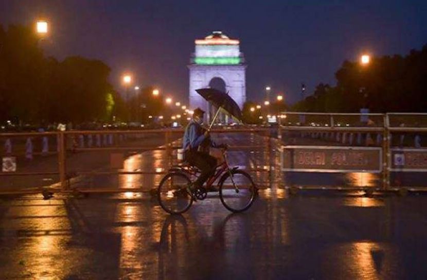 দিল্লিতে কারফিউ, হচ্ছে না নববর্ষ উদযাপন