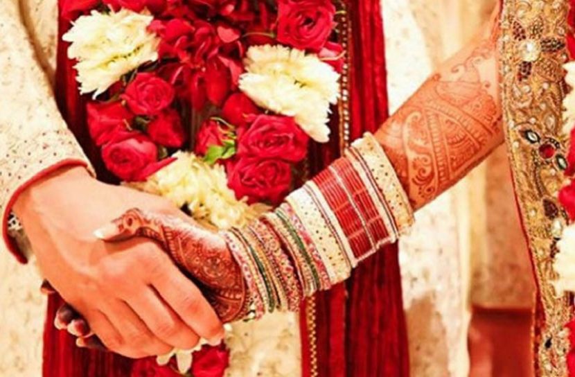 ভারতে বর-কনেকে গুলি করে হত্যা