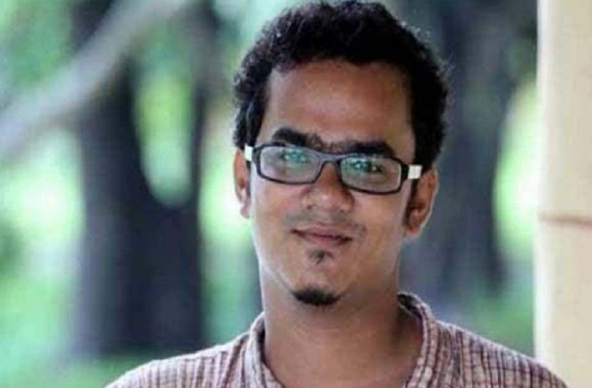 নিষিদ্ধ হতে যাচ্ছেন পরিচালক অনন্য মামুন