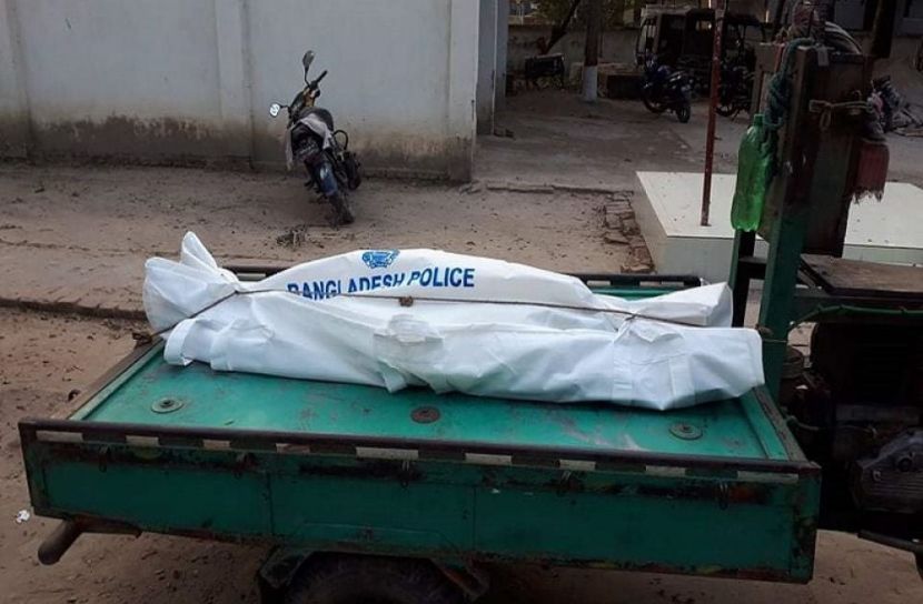 বোয়ালমারীতে যুবকের ঝুলন্ত লাশ উদ্ধার