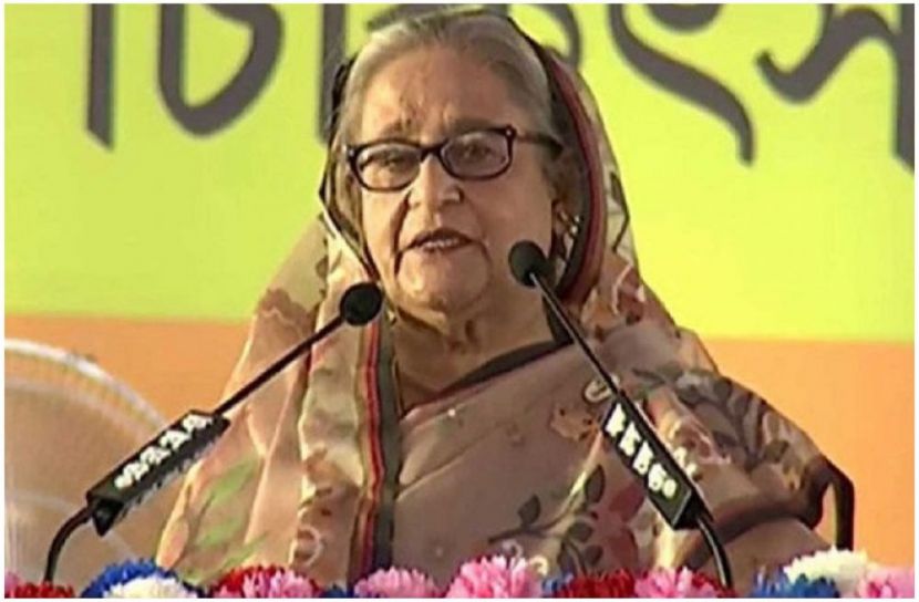প্রকৃতির সঙ্গে মানুষের মনও বদলে যায়