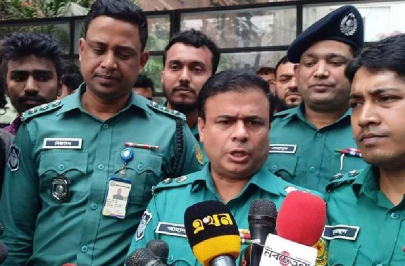 শর্ট সার্কিট থেকে গুলশানে আগুন