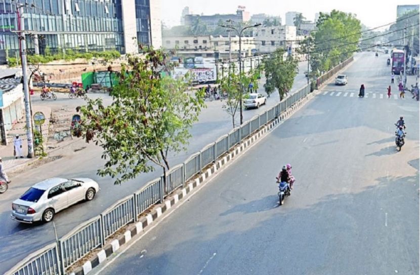 ঈদের দ্বিতীয় দিনেও ফাঁকা ঢাকা