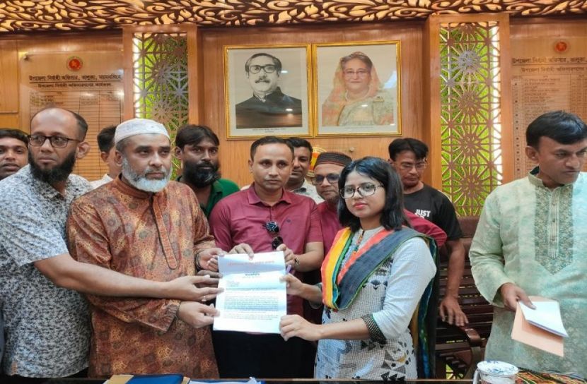 ভালুকায় মুক্তিযোদ্ধা সংসদ সন্তান কমান্ডের স্মারকলিপি প্রদান