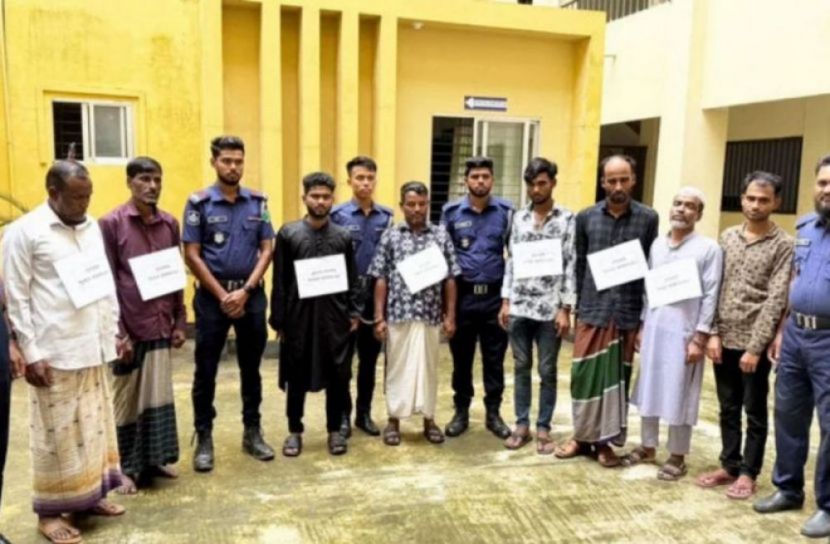 নৌপথে চাঁদাবাজি, সমন্বয়ক পরিচয়দানকারীসহ গ্রেপ্তার ৭