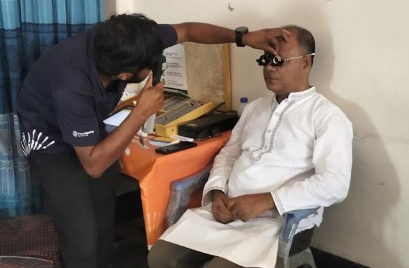 উলিপুরে ভিশনস্প্রিং-এর বিনামূল্যে চক্ষু চিকিৎসা ক্যাম্প