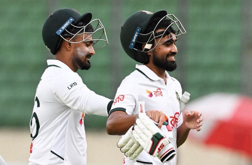মিরপুর টেস্টে আলোকস্বল্পতার কারণে প্রথম দিনের খেলা শেষে লিটন ও সাদমান ড্রেসিং রুমের দিকে যাচ্ছেন । ছবি : সংগৃহীত