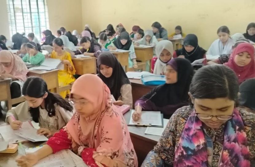 ভোলায় কিশোরকণ্ঠ মেধাবৃত্তি পরীক্ষা, অংশগ্রহণ ১,৭০০ শিক্ষার্থীর